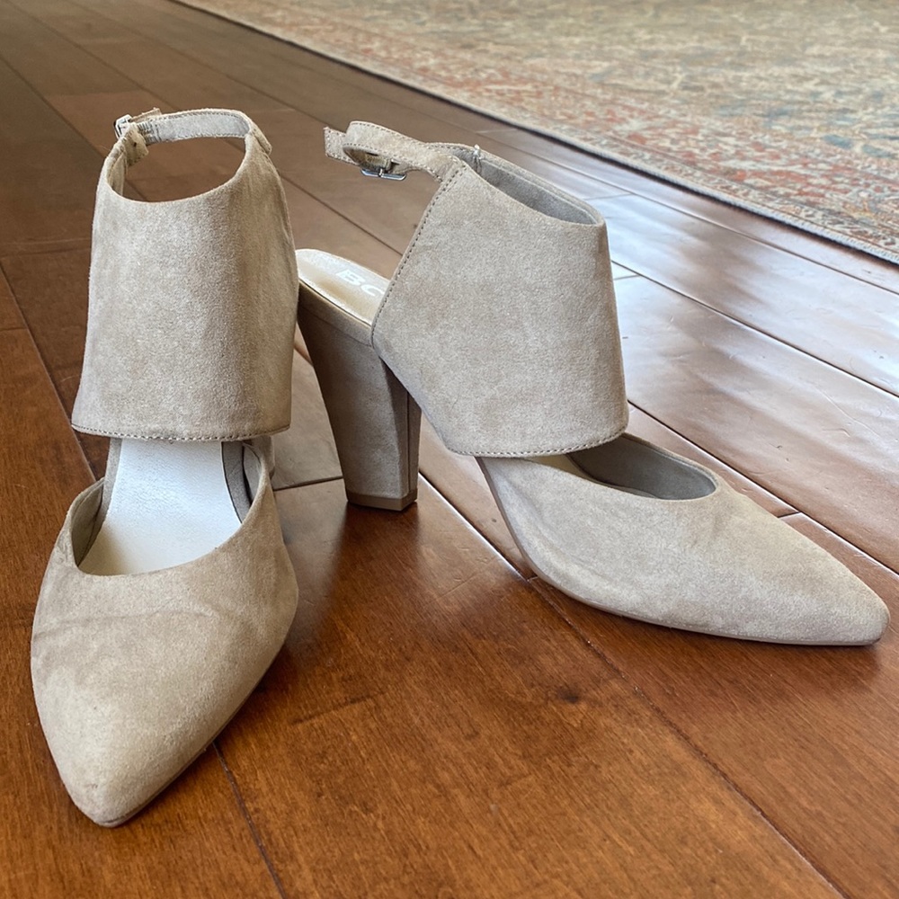Vegan suede closed toe heels in taupe